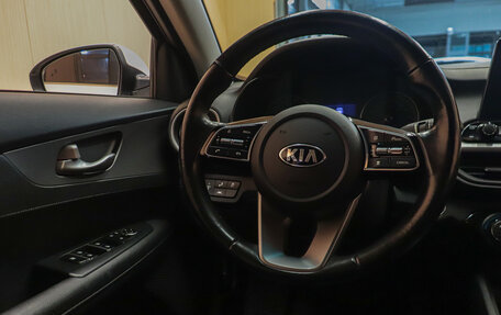 KIA K3, 2019 год, 1 819 000 рублей, 18 фотография