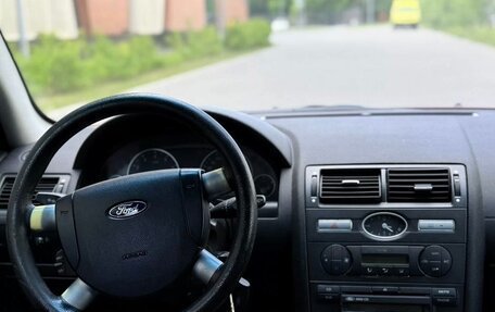 Ford Mondeo III, 2005 год, 385 000 рублей, 2 фотография