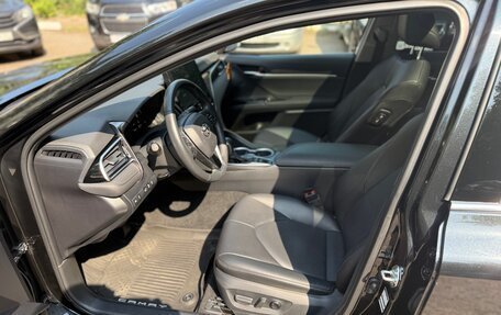 Toyota Camry, 2023 год, 3 650 000 рублей, 13 фотография
