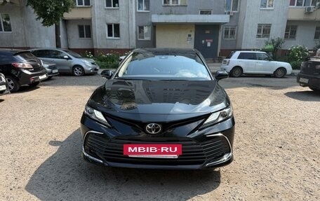 Toyota Camry, 2023 год, 3 650 000 рублей, 11 фотография