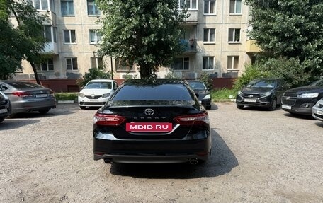 Toyota Camry, 2023 год, 3 650 000 рублей, 4 фотография