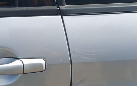 Mitsubishi Outlander III рестайлинг 3, 2006 год, 500 000 рублей, 8 фотография