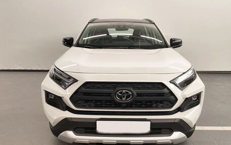 Toyota RAV4, 2024 год, 3 389 000 рублей, 1 фотография
