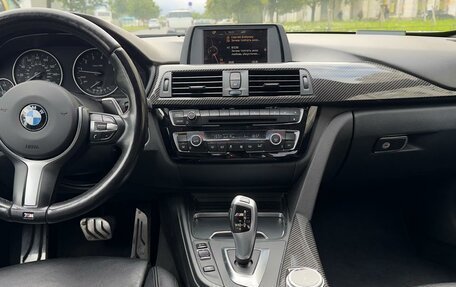 BMW 3 серия, 2016 год, 2 400 000 рублей, 2 фотография