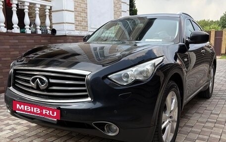 Infiniti FX II, 2012 год, 1 800 000 рублей, 3 фотография