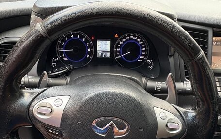 Infiniti FX II, 2012 год, 1 800 000 рублей, 15 фотография