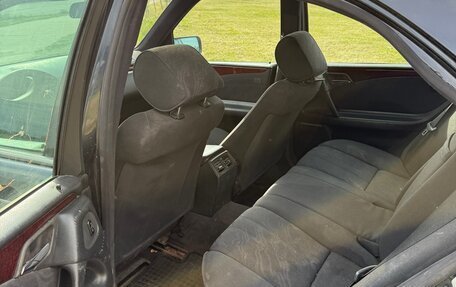Mercedes-Benz E-Класс, 1997 год, 250 000 рублей, 7 фотография