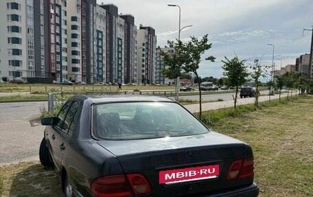 Mercedes-Benz E-Класс, 1997 год, 250 000 рублей, 4 фотография