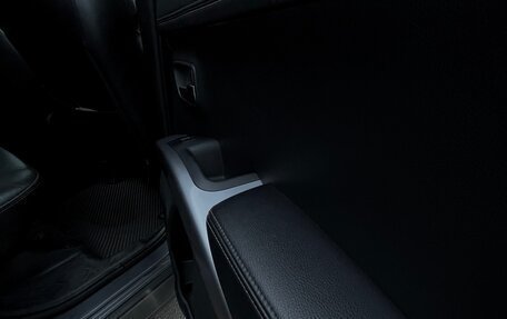Mitsubishi Outlander III рестайлинг 3, 2010 год, 850 000 рублей, 11 фотография
