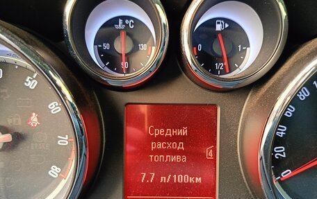 Opel Astra J, 2011 год, 820 000 рублей, 5 фотография