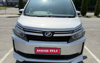 Toyota Voxy III, 2014 год, 1 800 000 рублей, 1 фотография