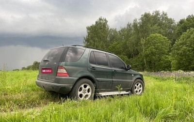 Mercedes-Benz M-Класс, 2000 год, 880 000 рублей, 1 фотография