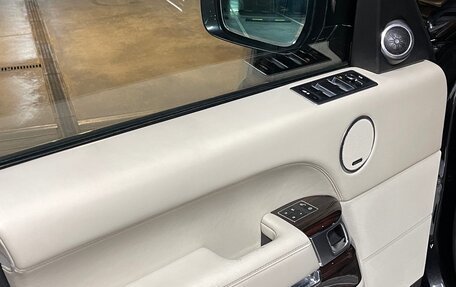 Land Rover Range Rover IV рестайлинг, 2014 год, 2 720 000 рублей, 16 фотография