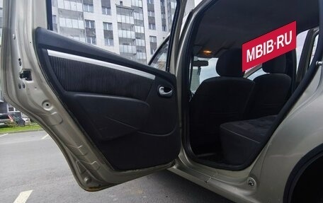 Renault Logan I, 2011 год, 375 000 рублей, 14 фотография