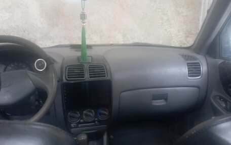 Hyundai Accent II, 2006 год, 350 000 рублей, 3 фотография