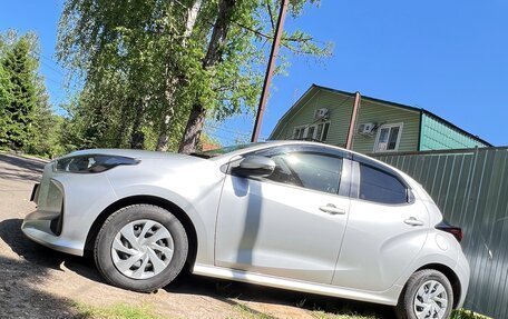 Toyota Yaris, 2020 год, 1 250 000 рублей, 4 фотография