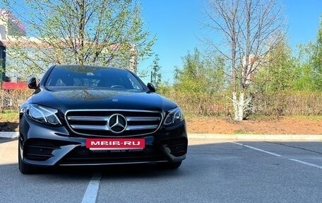 Mercedes-Benz E-Класс, 2020 год, 4 300 000 рублей, 3 фотография