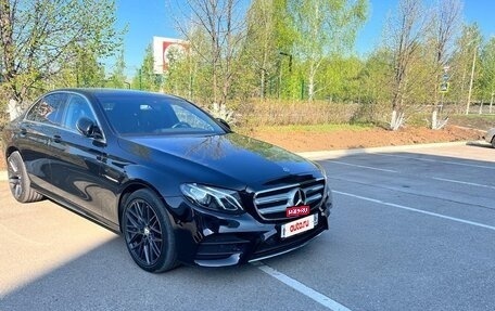 Mercedes-Benz E-Класс, 2020 год, 4 300 000 рублей, 2 фотография