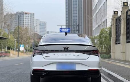 Hyundai Elantra, 2021 год, 1 300 008 рублей, 3 фотография