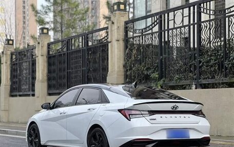 Hyundai Elantra, 2021 год, 1 300 008 рублей, 4 фотография