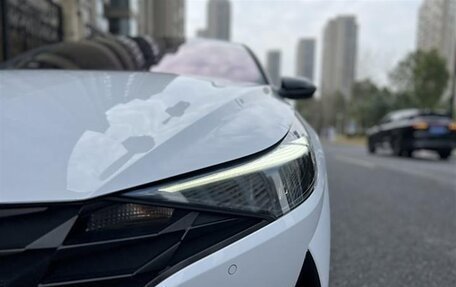 Hyundai Elantra, 2021 год, 1 300 008 рублей, 19 фотография