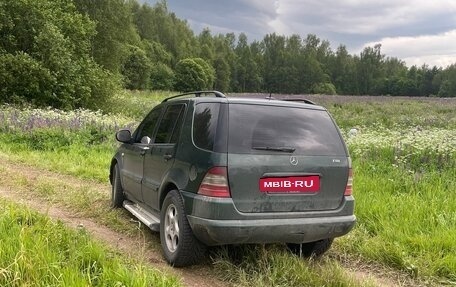 Mercedes-Benz M-Класс, 2000 год, 880 000 рублей, 3 фотография
