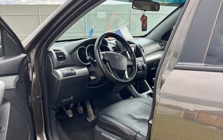 KIA Sorento II рестайлинг, 2011 год, 980 000 рублей, 6 фотография