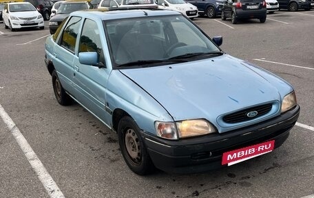 Ford Escort V, 1992 год, 70 000 рублей, 3 фотография