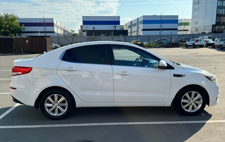KIA Rio III рестайлинг, 2015 год, 990 000 рублей, 6 фотография