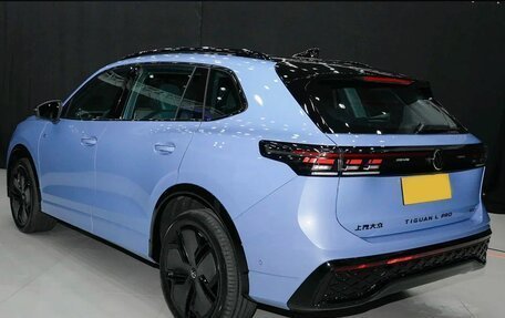 Volkswagen Tiguan, 2025 год, 3 889 000 рублей, 4 фотография