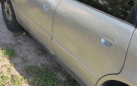 Audi A4, 1997 год, 280 000 рублей, 12 фотография