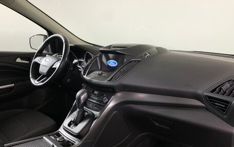 Ford Kuga III, 2018 год, 995 000 рублей, 13 фотография