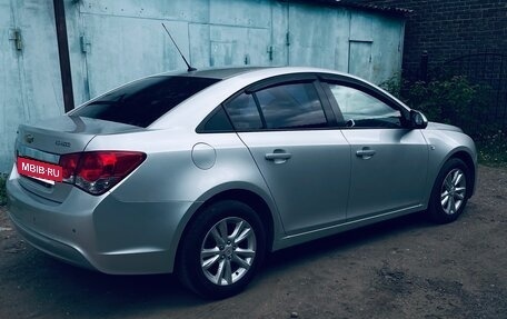 Chevrolet Cruze II, 2013 год, 700 000 рублей, 6 фотография