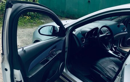 Chevrolet Cruze II, 2013 год, 700 000 рублей, 27 фотография