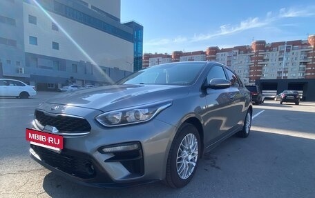 KIA Cerato IV, 2018 год, 1 400 000 рублей, 2 фотография