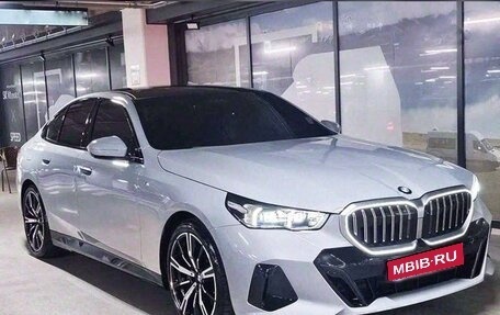 BMW 5 серия, 2025 год, 7 480 000 рублей, 1 фотография