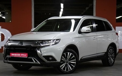Mitsubishi Outlander III рестайлинг 3, 2020 год, 2 498 000 рублей, 1 фотография