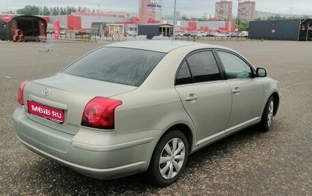 Toyota Avensis III рестайлинг, 2006 год, 760 000 рублей, 1 фотография