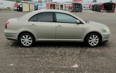 Toyota Avensis III рестайлинг, 2006 год, 760 000 рублей, 2 фотография