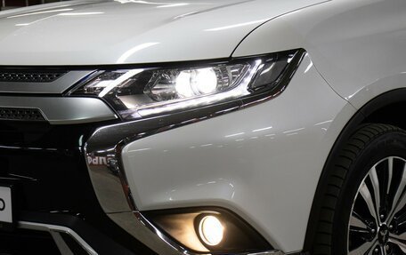 Mitsubishi Outlander III рестайлинг 3, 2020 год, 2 498 000 рублей, 21 фотография