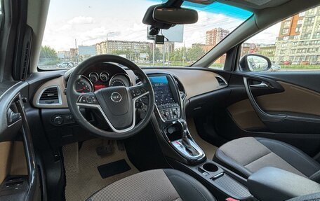 Opel Astra J, 2013 год, 865 000 рублей, 6 фотография