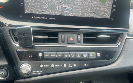 Lexus ES VII, 2021 год, 4 940 000 рублей, 11 фотография