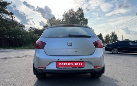 SEAT Ibiza IV рестайлинг 2, 2011 год, 550 000 рублей, 3 фотография