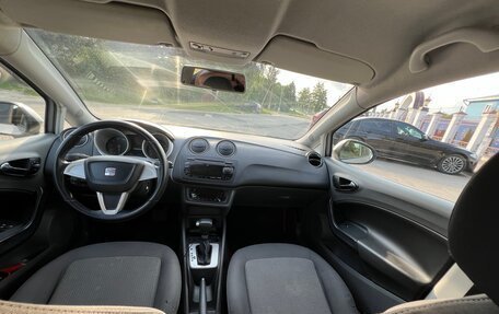SEAT Ibiza IV рестайлинг 2, 2011 год, 550 000 рублей, 9 фотография