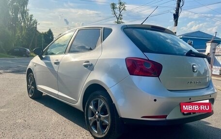 SEAT Ibiza IV рестайлинг 2, 2011 год, 550 000 рублей, 6 фотография