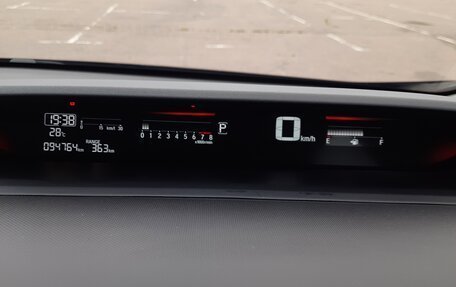 Honda Stepwgn IV, 2016 год, 2 130 000 рублей, 14 фотография