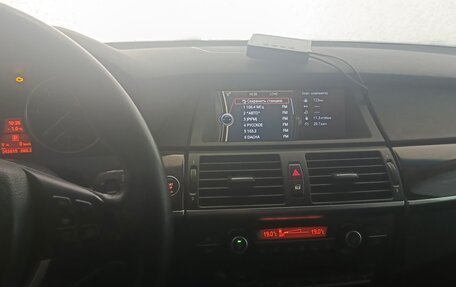 BMW X5, 2011 год, 2 100 000 рублей, 2 фотография