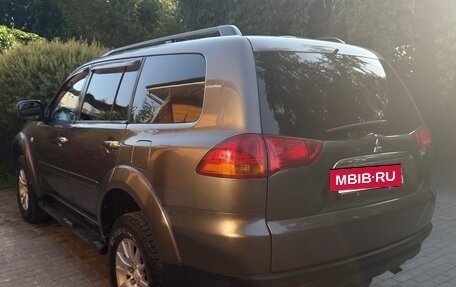 Mitsubishi Pajero Sport II рестайлинг, 2011 год, 1 300 000 рублей, 5 фотография