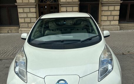 Nissan Leaf I, 2011 год, 499 000 рублей, 7 фотография