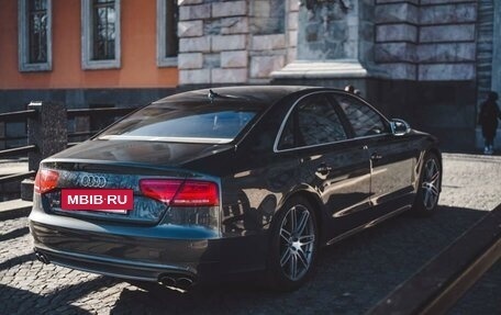 Audi S8, 2012 год, 3 120 000 рублей, 4 фотография
